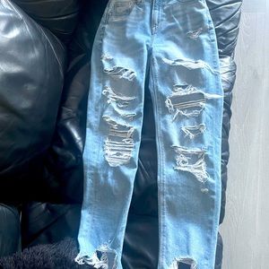 American Eagle Mom Jeans - Never Worn